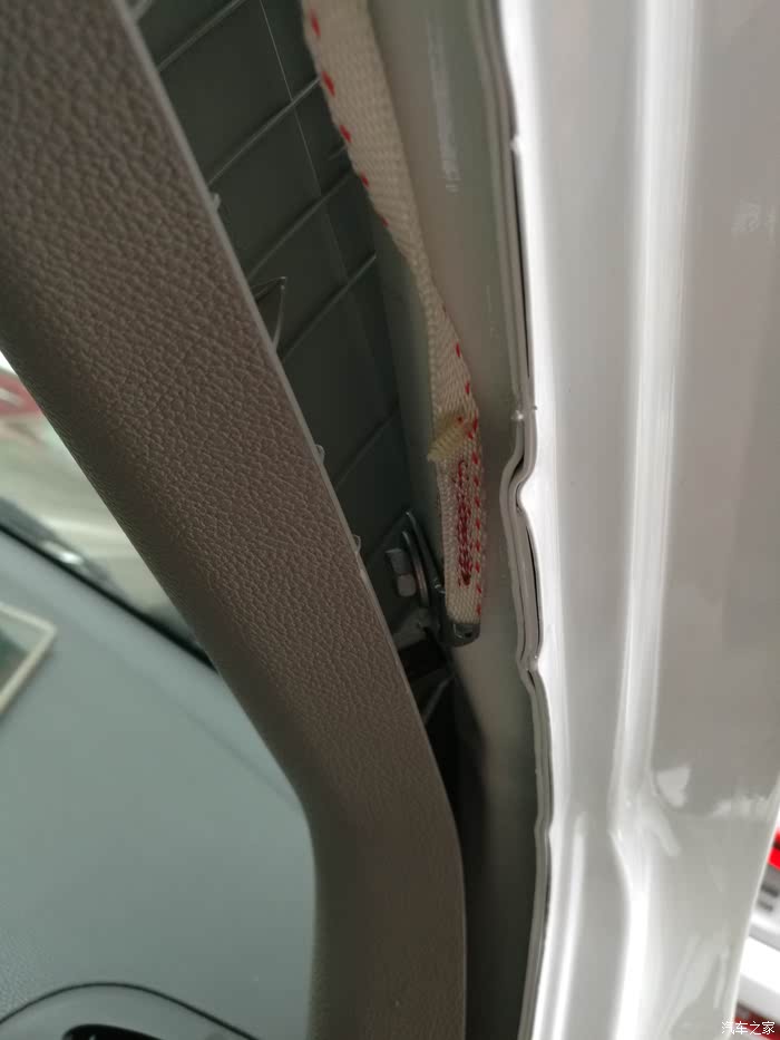 a柱里面有根线起什么作用?