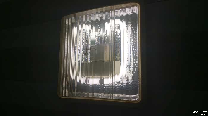 【图】换灯管(38w),灯罩咋拆下来涅?_北京论坛