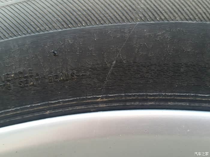【图】轮胎龟裂普利司通不认怎么办?