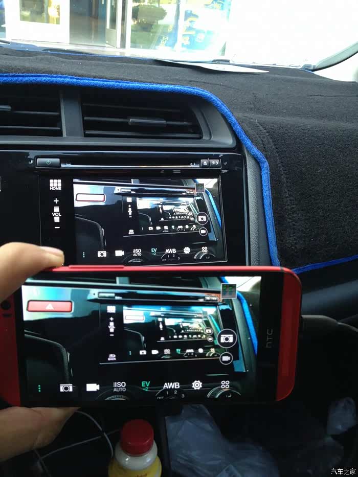 论功能,飞歌甩凌派屏九条街,论装逼就不一样了