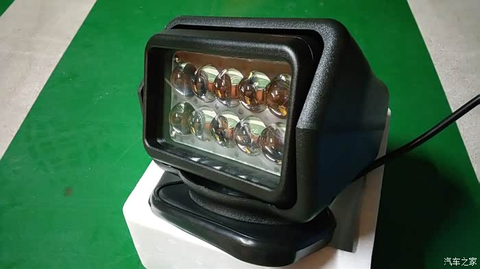 50w led大灯高清图片