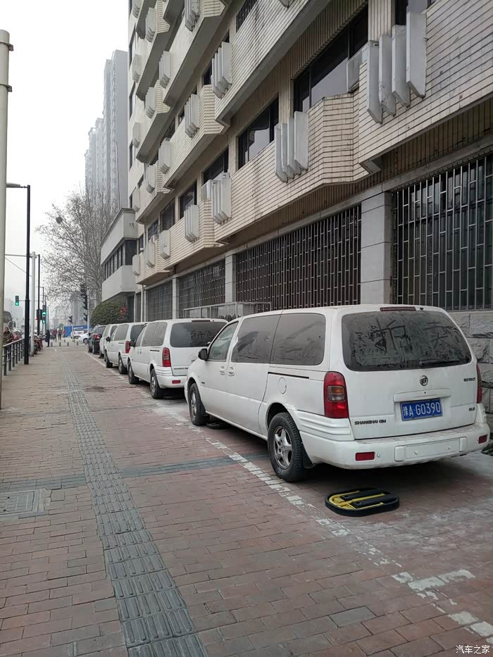 被冷落在路边 别克GL8论坛 汽车之家论坛高清图片