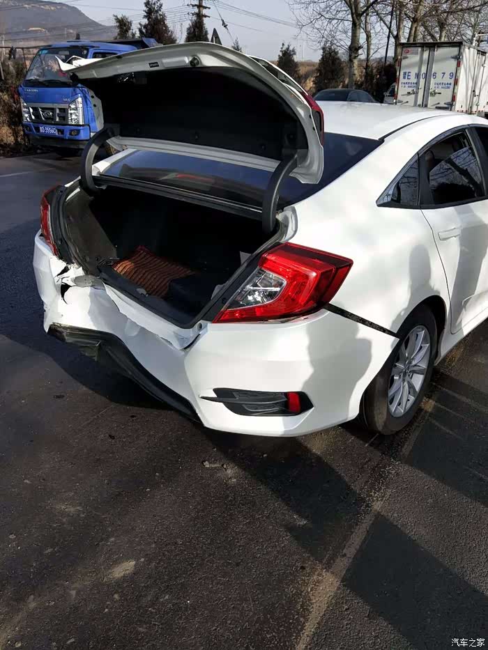 思域 追尾 修车 真心不结实