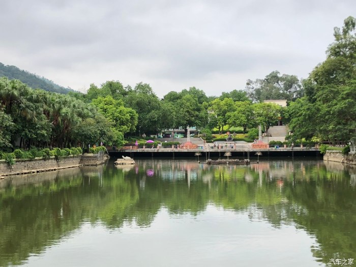 新会圭峰山周末消暑游  从圭峰山滑草场走来到玉湖这