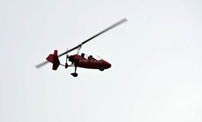 【图】说说旋翼机---看看与直升机的区别_飞机