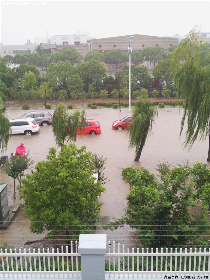 【图】大暴雨导致英朗GT进气格栅没了,哪有的