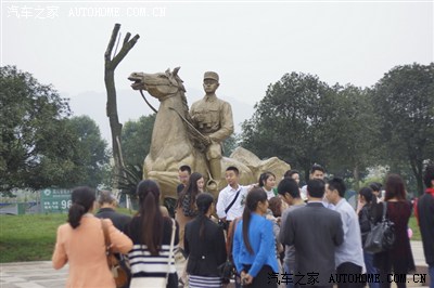 李家钰(1892—1944年5月21日)字其相,绰号李矮子,四川军阀中最小一个