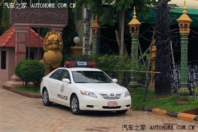 十位老驴友 金边吴哥游 八,柬埔寨车牌,交通标志和道路