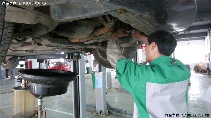 【图】1.4T昊锐更换自动变速箱机电控制单元