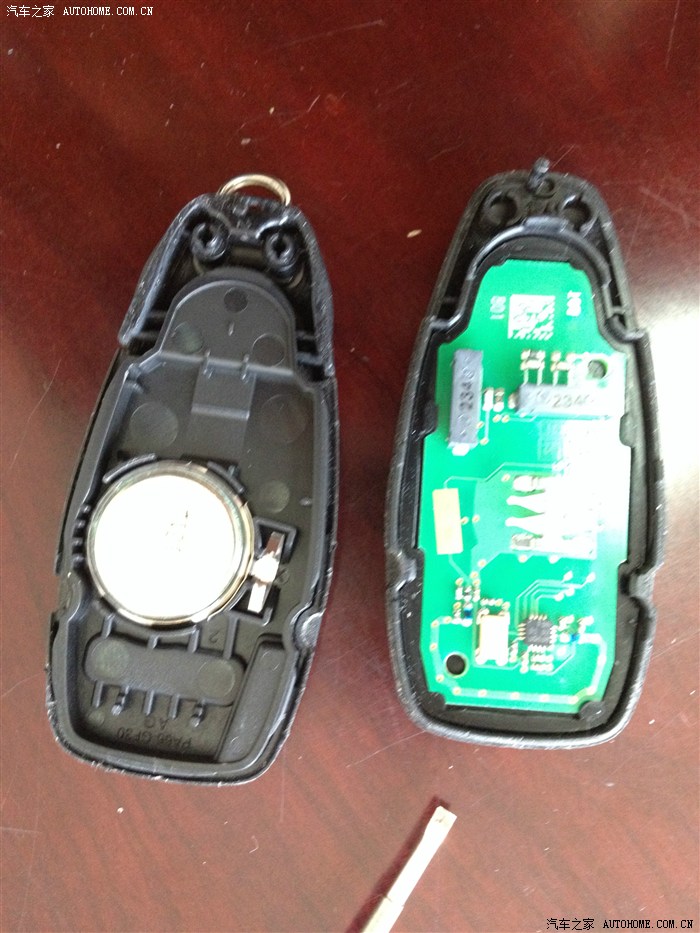 【图】自己动手换老致胜的车钥匙纽扣电池_蒙