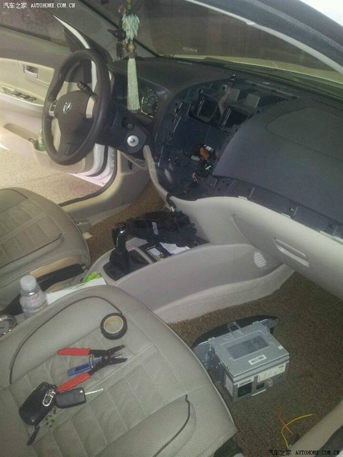 【图】V5加装八寸低音炮,效果不错!_悦翔V5论