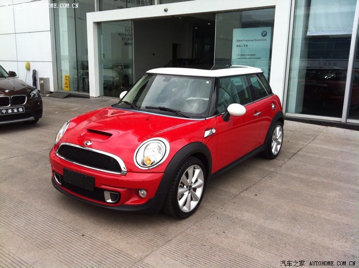 新玩具_mini cooper s fun辣椒红提车作业