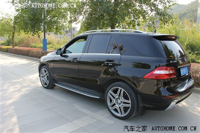 ml350豪华型改装轮毂作业