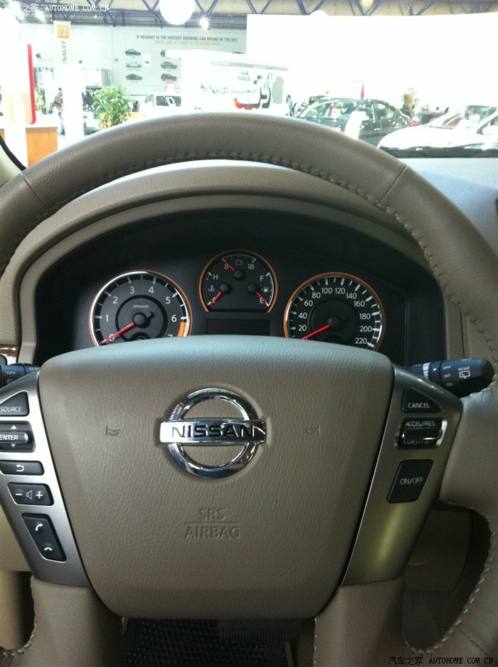 【图】去尼桑4S店买途乐偶遇好多好多豪车(迪