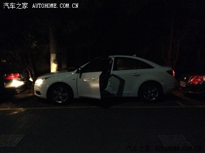 【图】侧方位停车,前后20厘米。行车记录仪上