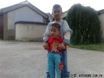 我儿子跟  刁蛮俏御医 中的周佳楠(小石头)