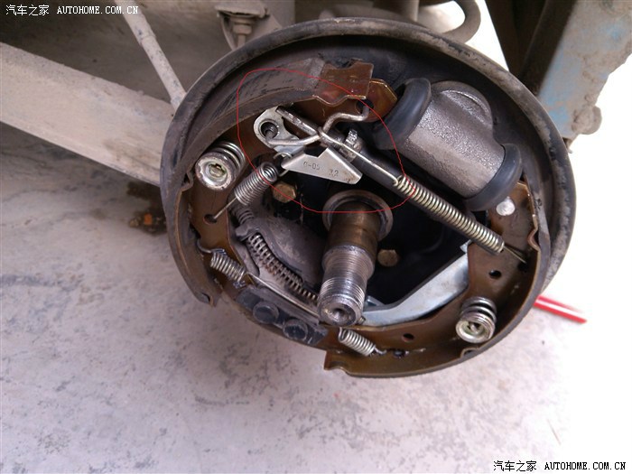 【图】刹车鼓间隙的调整若干问题。_奇瑞QQ