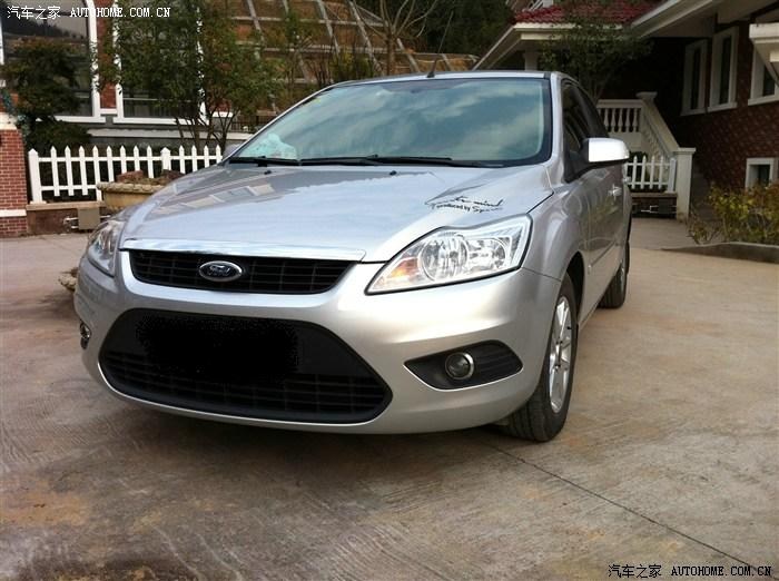 【图】11款福克斯三厢!求对换经典两厢大灯!