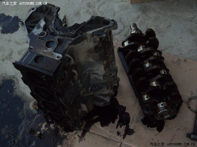 【图】瑞风汽油车发动机大修 作业