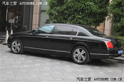 这辆F430颜色很特别~摄于杭州凯悦大酒店