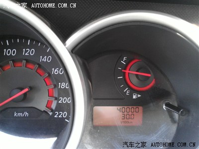 轩逸手动豪华版行车39999(40000)公里纪念