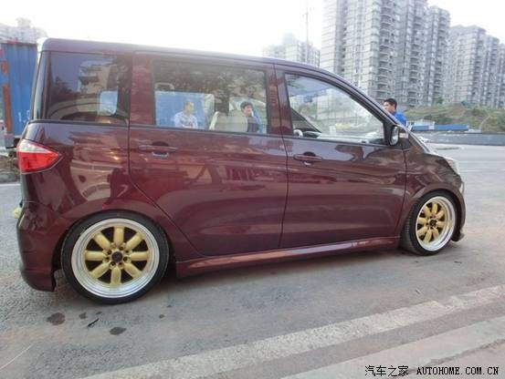 欧力威摩托车; 返回列表页面目全非,盒子车改出赛车味儿,欧力威也算