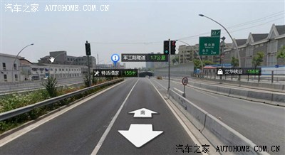 军工路隧道浦西入口的红灯