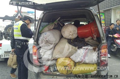 面包车拉货怎样才不被罚款?