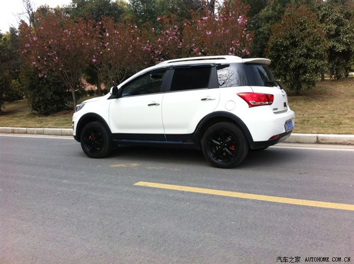 【图】重庆万州首台M4改装排气及轮毂改漆!求