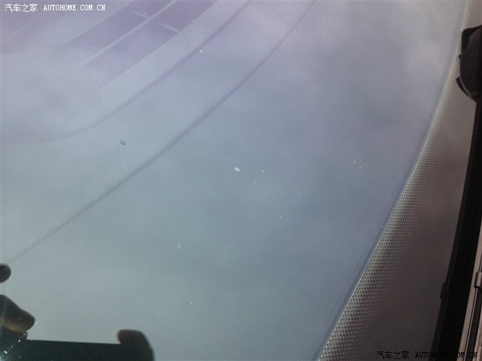 【图】前档贴膜出现这些 气泡!愤怒!店家美女僵