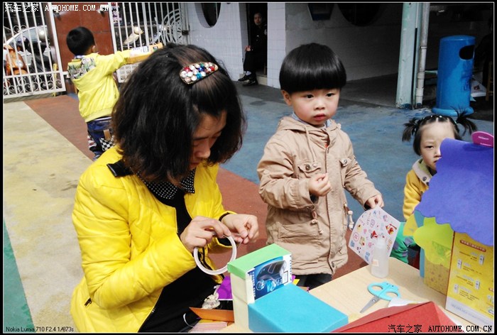 【图】儿子的幼儿园亲子创意纸箱手工活动
