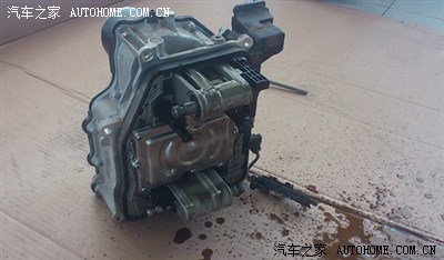 转:高尔夫DSG召回石家庄4S店 更换机电单元
