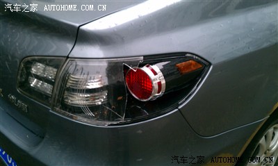 求助:右尾灯灯罩撞坏了直接换灯罩还是换尾灯总成?