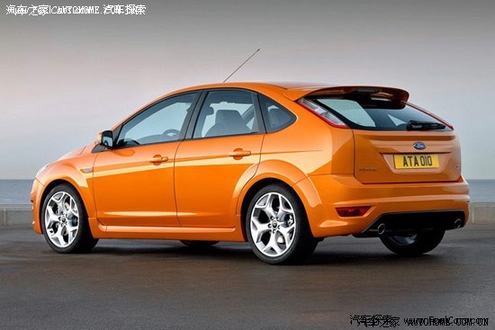 【图】09款福克斯(经典福克斯)改装ST尾翼明显