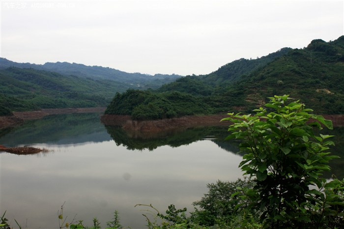 峨眉山:郊游观音湖