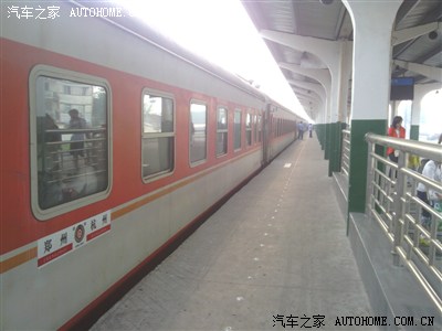 参观吉利汽车杭州湾生产基地高清图片