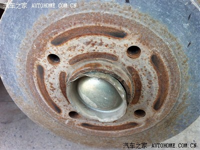 图文讲解:教您拆卸,保养后轮毂轴承
