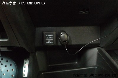 飞度升级飞歌导航加装多功能方向键作业