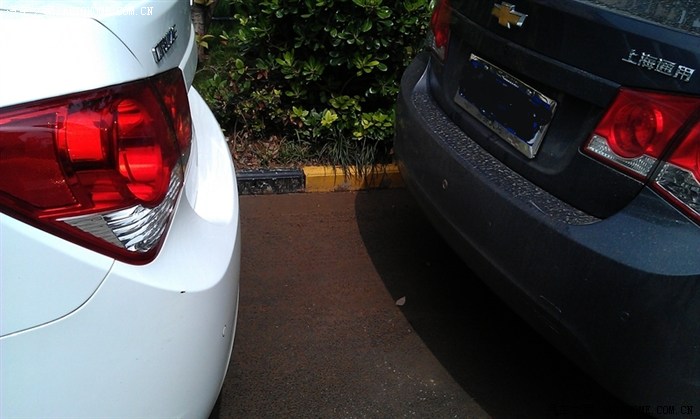 图】本是同根生,相煎何太急--提车一周,刮蹭两