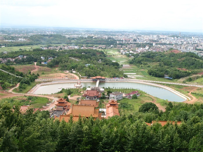 暑假带妈妈假小子游南康南山寺