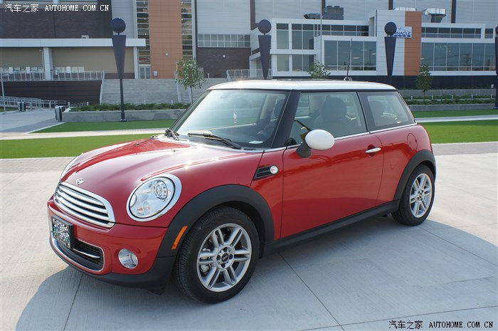 2014 mini cooper图解   2013 mini cooper 红车白顶详细作业