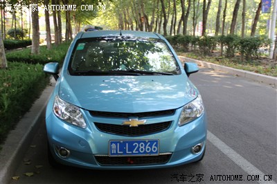 感觉两厢皓空蓝OO好少。周末和LP小自恋下。