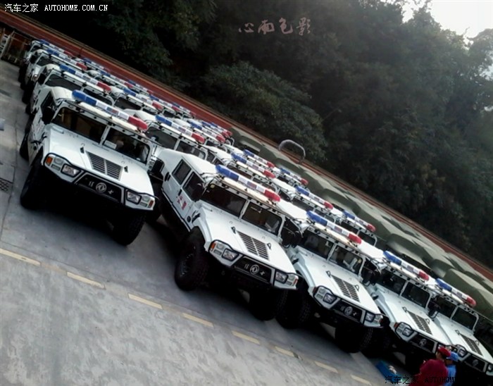 【图】中国汽车城十堰市东风猛士系列车_雪铁