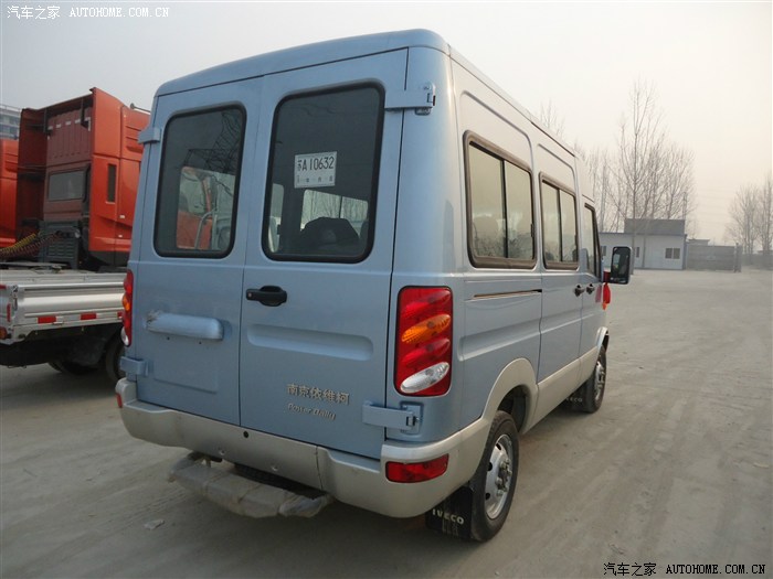 依维柯宝迪a32服务车,小型专用客车已提车,交个作业.