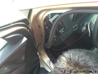 签儿哥为低配车主带来福音-电子防炫目后视镜