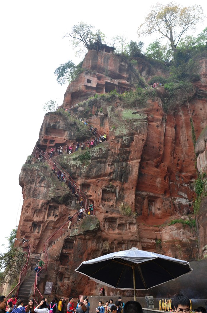 乐山大佛、峨眉山两日游凌乱散记