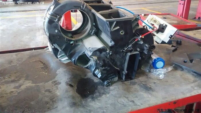 世嘉鼓风机拆装图,大众cc鼓风机拆装图 2188 | 回复: 29 c4世嘉论坛 这清洗空调洗的,鼓风机也泡水了,求大神