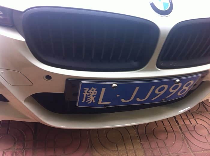 各位哥哥都嫌弃我的前保险杠,让我忍无可忍啊.