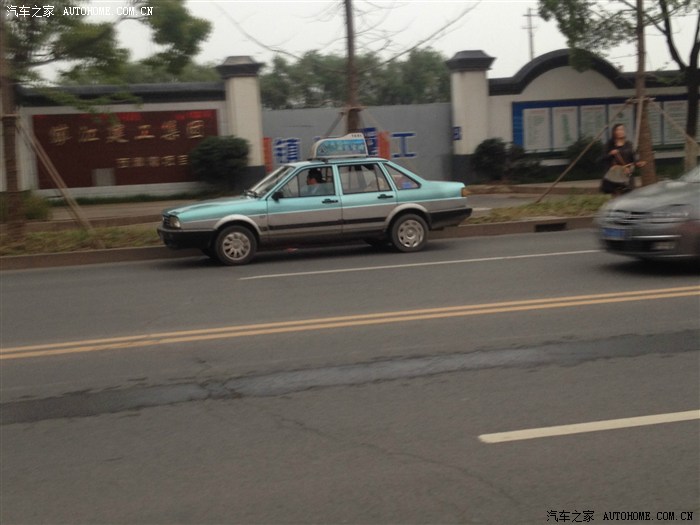 镇江常州的普桑出租车