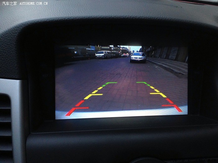 【图】求助,倒车影像视角自动下移!